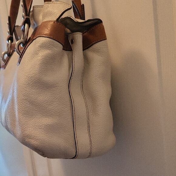 Coach Penelope Cream and Brown Shoulder Bag F14682 - Picture 4 of 16